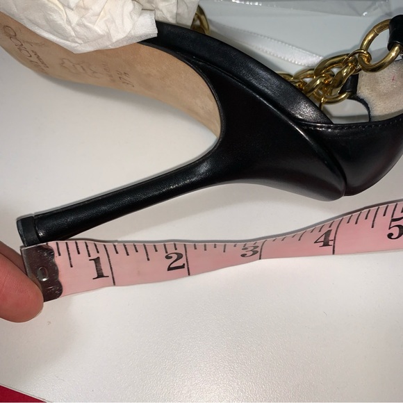 Jimmy Choo Leather Heels with chain - Picture 16 of 16